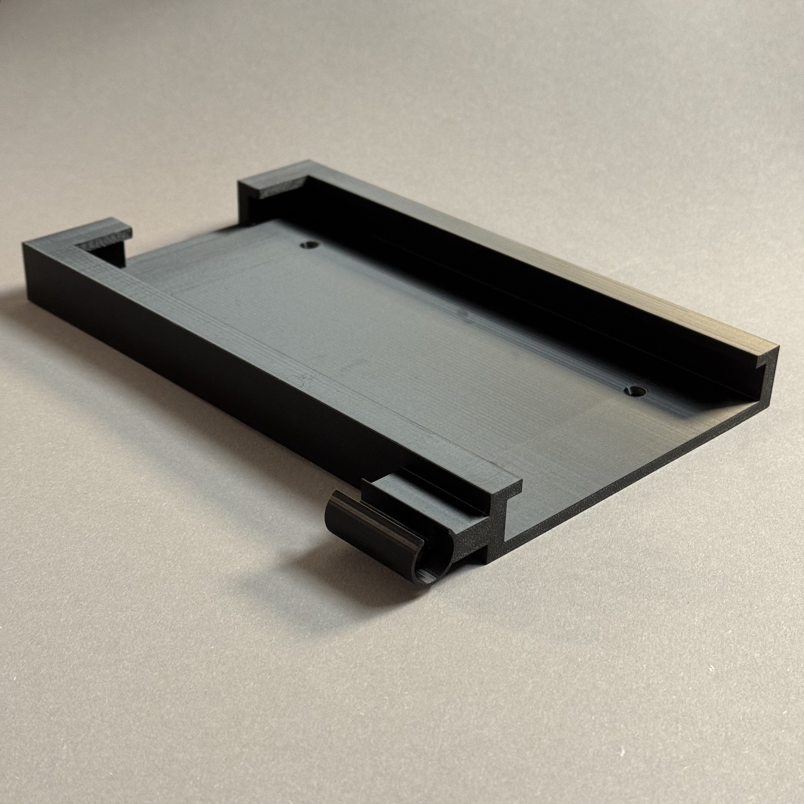 Wandhalterung für MAEVING Ladegeräte - RM1S und RM2 **STL-File** – Bild 3