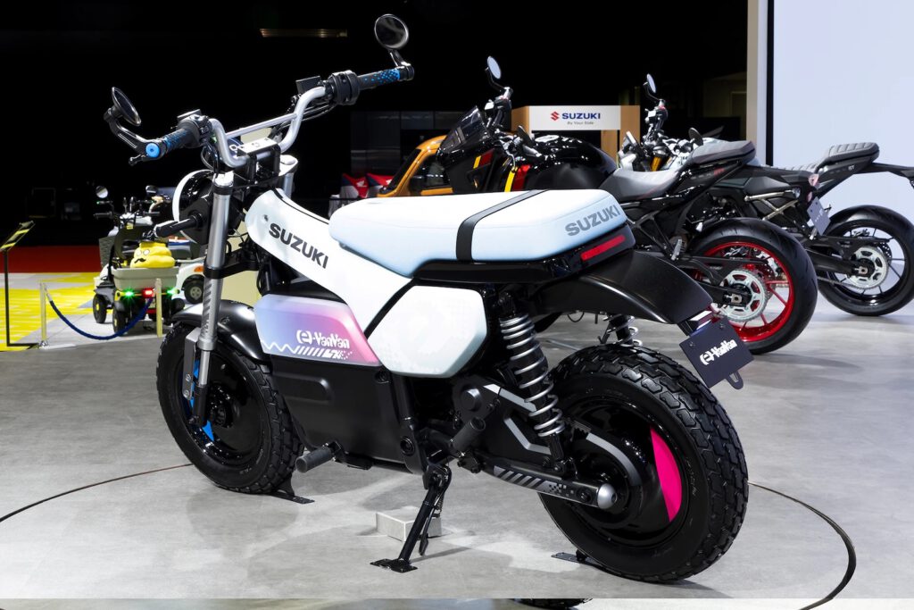 Suzuki e-VanVan