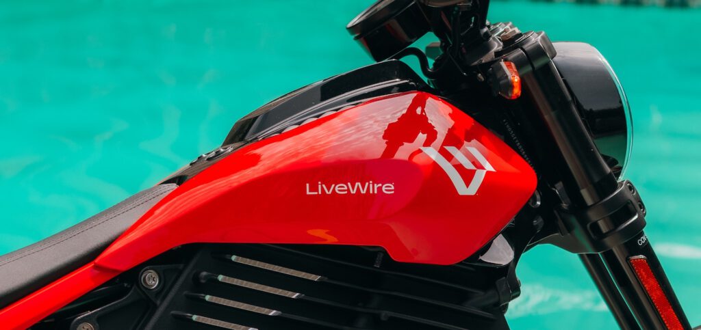 Livewire S2 Alpiniste Quasar Red