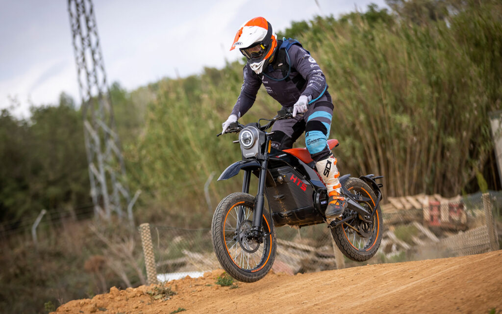Horwin HT5