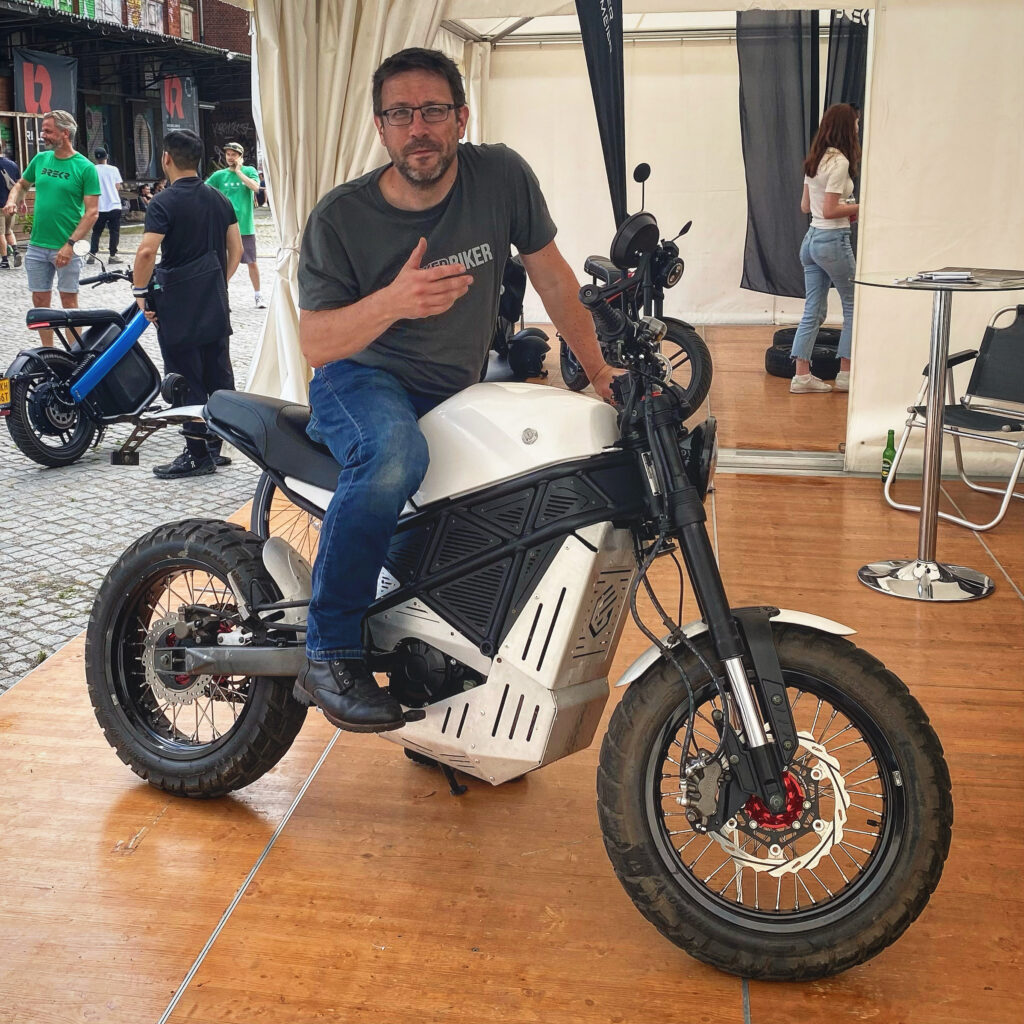 EMGo Scramper