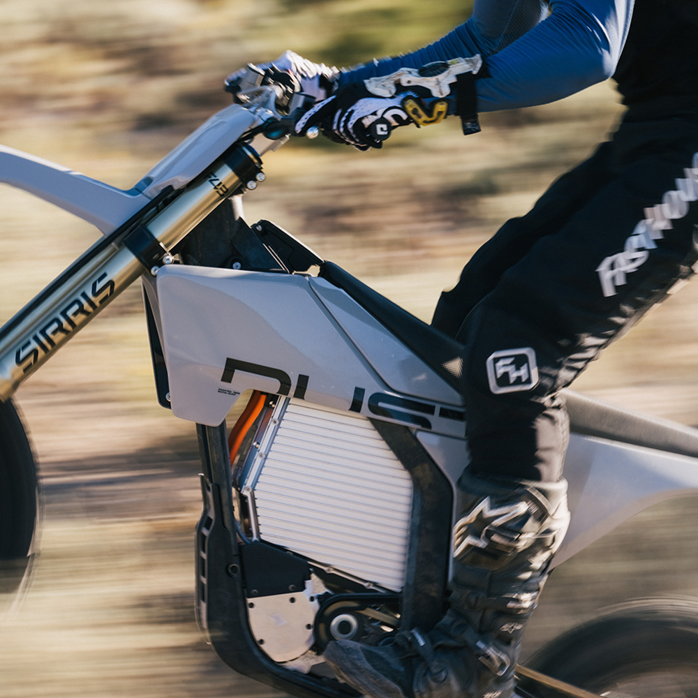 Dust Moto